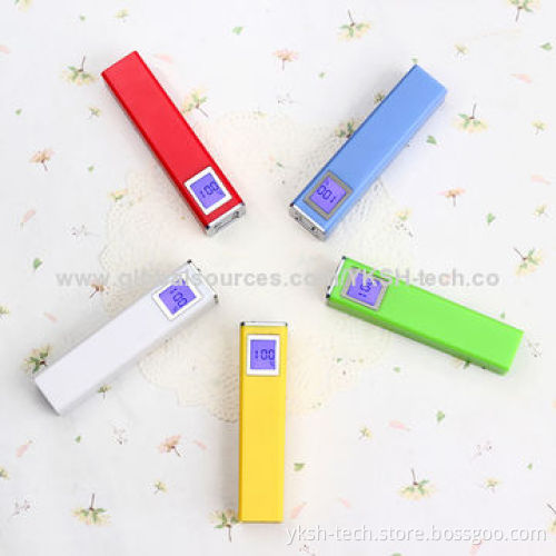 2,600mAh Power Banks in Lipstick Shape with Digital Display Function Mobile Charger